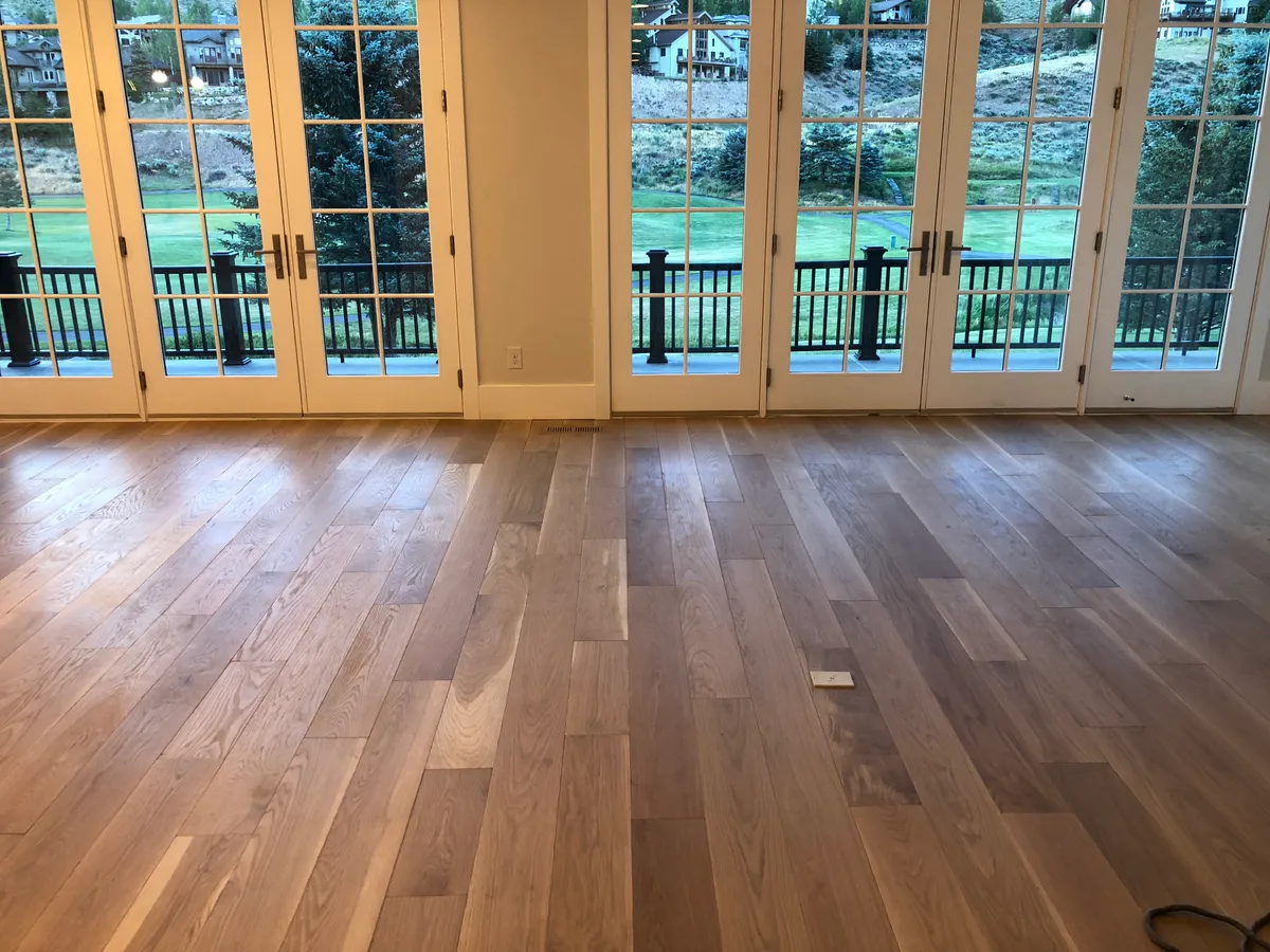 Living room with natural light and hardwood flooring, Holladay, UT